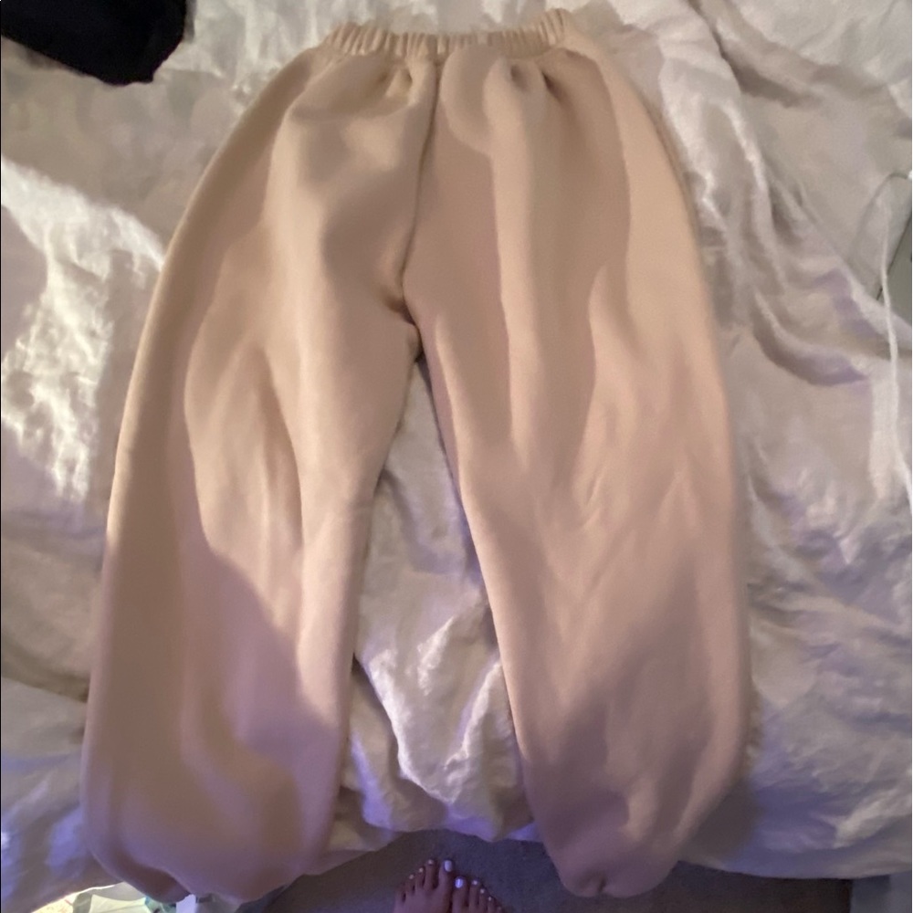 sweatpants